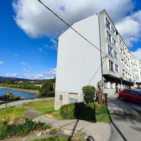 O Paseo, 5 Estrellas. Apartamento *