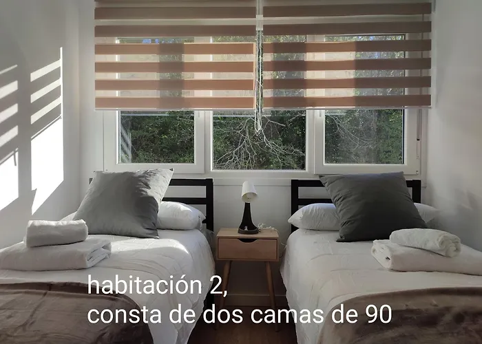 O Paseo, 5 Estrellas. *