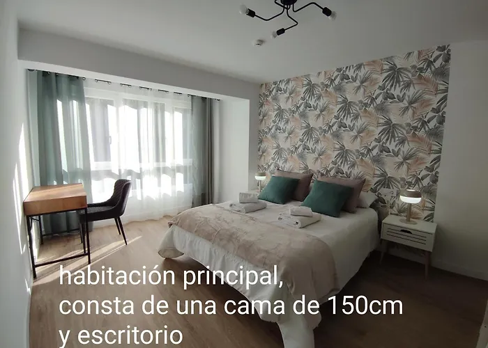 O Paseo, 5 Estrellas. Puentedeume